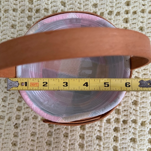 Longaberger 2001 Edition Small Easter Woven Basket with Pastel Lining - Picture 8 of 11